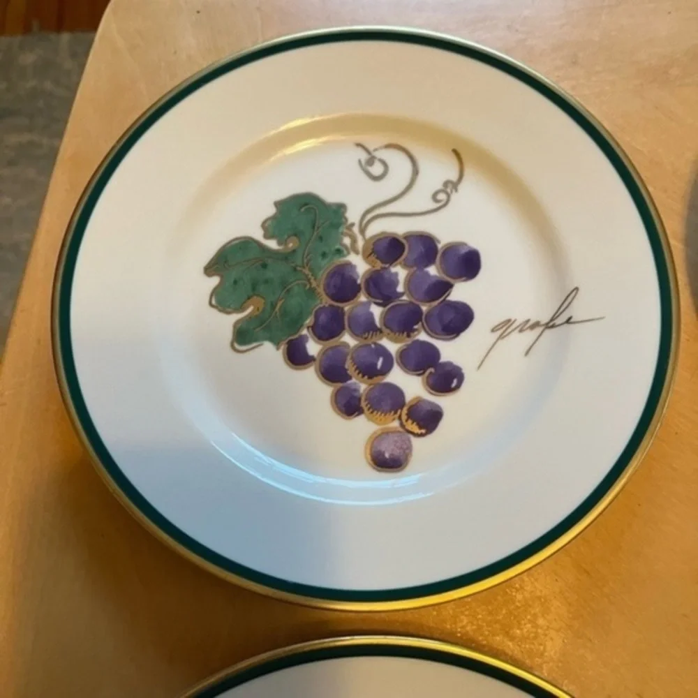Crate & Barrel Fruit Plates 8” Set of Four, Apple, Pear, Plum, Grapes